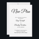 Verspätete Hochzeitsankündigung Eleganter Plan Einladung<br><div class="desc">Hier ist eine einfache Karte, um Ihre Gäste zu benachrichtigen, wenn es notwendig ist, um Ihr Hochzeitstag zu ändern. Verwenden Sie die Vorlagenfelder, um Ihre persönlichen Daten hinzuzufügen und dieses elegante, minimalistische Design zu Ihrem eigenen zu machen. Der weiße Hintergrund kann in eine beliebige Farbe geändert werden. Alle Schriftart und...</div>