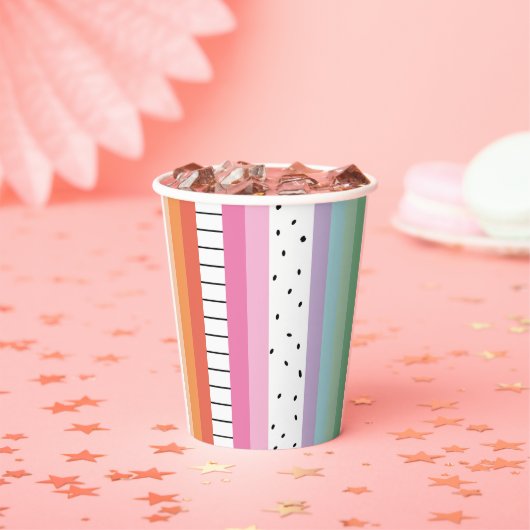 Verspielte Pop-Streifen Pappbecher (Insitu)