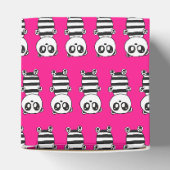 Verspielte Schwarz-Weiß-Panda-Kunst Geschenkschachtel (Oben)