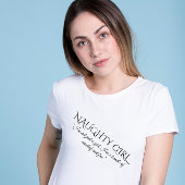 Verspielte Versuchung: Das unheilvolle Girl Vibes T-Shirt