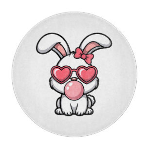 verspielter Kawaii-Hase mit Kaugummiblase Schneidebrett