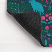 Verspieltes Capybara im Wald – Tropisches nahtlose Mousepad (Ecke)
