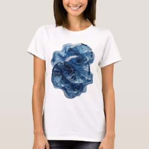 Verspieltes Silber BLAUE EISKRYSTALLE Statement-De T-Shirt