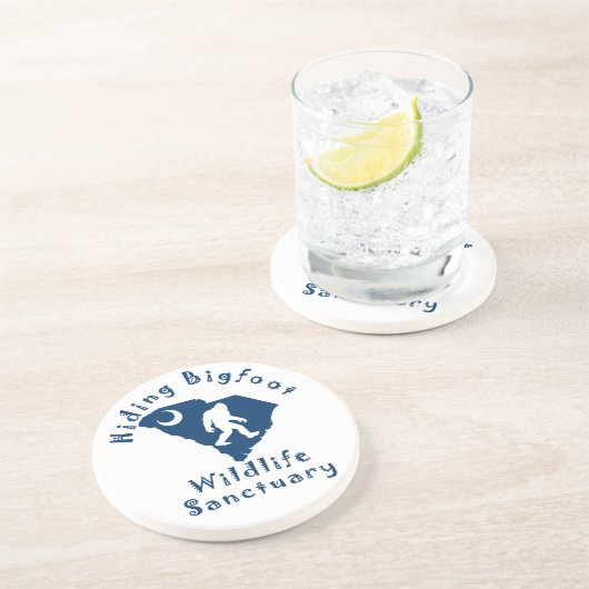 Versteckender Bigfoot-Naturschutzgebiet-Sandstein Getränkeuntersetzer (Seite)