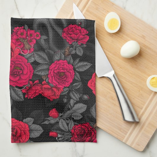 versteckt in den Rose Geschirrtuch (Viertel Falte)