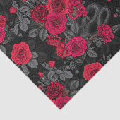 versteckt in den Rose Seidenpapier (Ausschnitt)