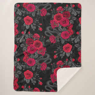 versteckt in den Rose Sherpadecke