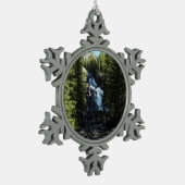 Versteckte Wasserfälle im Grand Teton Nationalpark Schneeflocken Zinn-Ornament (Links)