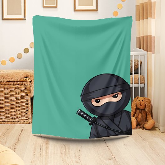 versteckter Ninja auf Grün Fleecedecke