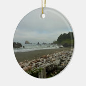 Versteckter Strand I im Redwood National Park Keramikornament (Links)