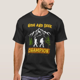 Versteckter Und Suchender Champion Bigfood Wander T-Shirt