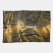 Versteckter Waldwasserfall – Küchentuch (Horizontal)