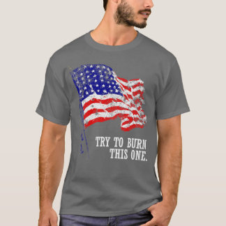 Versuchen Sie, diese amerikanische Flagge beängsti T-Shirt