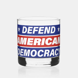 Verteidigen der amerikanischen Demokratie Schuss G Whiskyglas