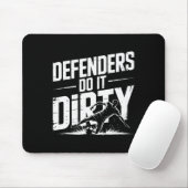 Verteidiger machen es schmutzig Grätsche Fußball Mousepad (Mit Mouse)