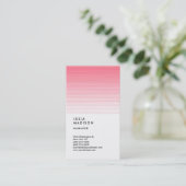 Vertical Pink White Trendmanager Berater Visitenkarte (Stehend Vorderseite)