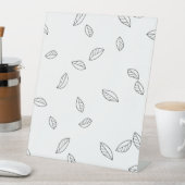 Vertikal, dunkelgraues Schild (In Situ)