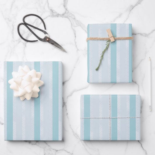 Vertikal Dusty Blue und Silver Stripes Geschenkpapier Set (Vorderseite)