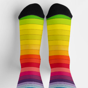 Vertikal gestreifter Regenbogen, Linienmuster Socken