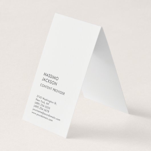 Vertikale einfache Schwarz-Weiß-Minimalist Visitenkarten (Vorderseite)