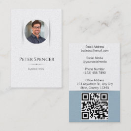 Vertikale minimalistische Vorlage mit Foto Einfach Visitenkarte