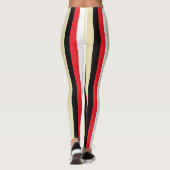 Vertikale rote, weiße, beige und schwarze Streifen Leggings (Rückseite)