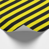 Vertikale schwarze und gelbe Streifen Geschenkpapier (Ecke)
