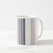 Vertikale Streifen in Grau und Rosa. Kaffeetasse (VorderseiteRechts)