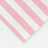 Vertikale Streifen in rosa und weißem Medium Fleecedecke (Ecke)