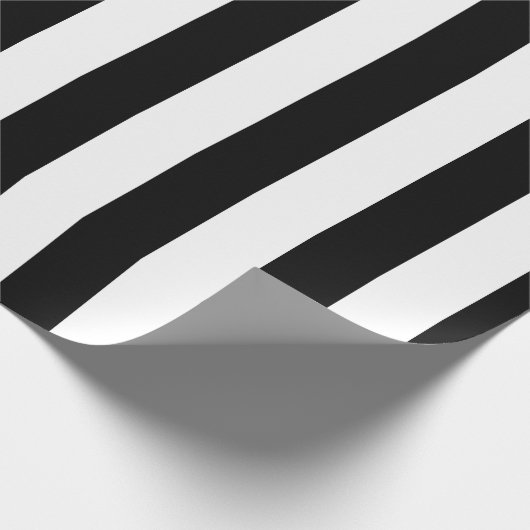 Vertikale Streifen in Schwarz und Weiß Geschenkpapier (Ecke)