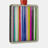 Vertikale Streifen Ornament Aus Metall (Rechts)