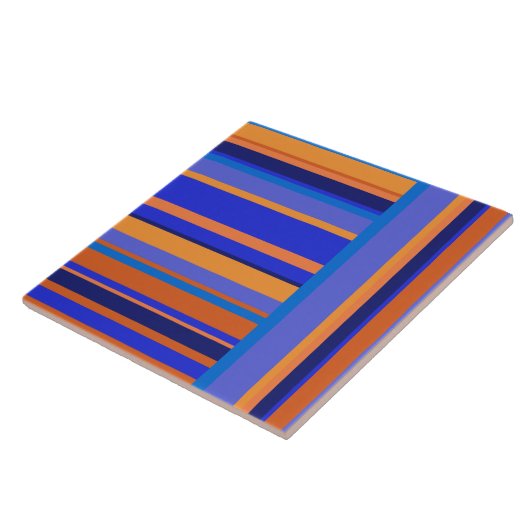 Vertikale und horizontale Streifen in Orange und Fliese (Seite)