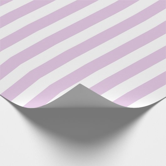 Vertikale weiche lila und weiße Streifen Geschenkpapier (Ecke)