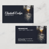 Vertikaler Schuss eines Flusses zwischen Bäumen in Visitenkarte (Vorne/Hinten)