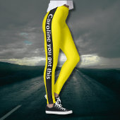 Vertikaler schwarzer Streifen | Text hinzufügen | Leggings