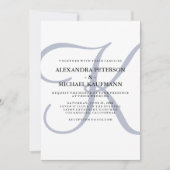 Vertikales modernes Monogramm | Blue Wedding Einladung (Vorderseite)