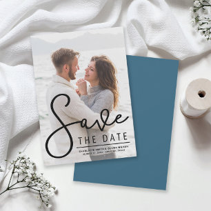 Vertikales modernes Script-Foto Save the Date Kart