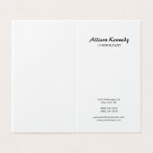 Vertikales Schwarz-Weiß-Pinselskript Minimalistisc Visitenkarten (Außenseite Aufgefaltet)