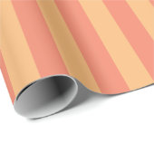 Vertikales Streifenmuster in Lachs und Apricot Geschenkpapier (Rolleneckpunkt)