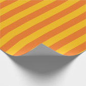 Vertikales Streifenmuster in Orange und Gelb Geschenkpapier (Ecke)