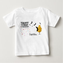 Vertraue der Reise Baby T-Shirt - Inspirierend Tod