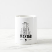 Vertraue mir, ich bin ein lustiges Zitat von Kung Kaffeetasse (Mittel)