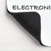 Vertraue mir, ich bin Elektronikingenieur Mousepad (Ecke)