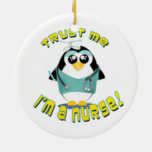 Vertraue mir, ich bin Krankenschwester Keramikornament