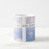 Vertrauen in Gottes Cross White and Blue Oaster Kaffeetasse (Mittel)