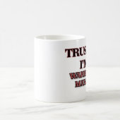 Vertrauen Sie, dass ich ich EIN LAGER-MANAGER bin Kaffeetasse (Mittel)
