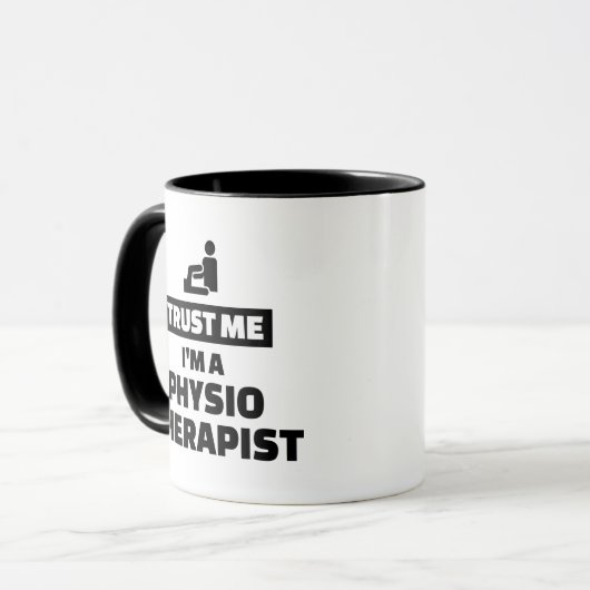 Vertrauen Sie, dass ich ich ein Physiotherapeut Tasse (Vorderseite Links)