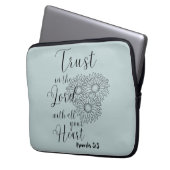 Vertrauen Sie dem Herrn mit all Ihrem Herzen Laptopschutzhülle (Vorderseite Links)