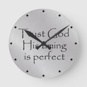 Vertrauen Sie Gottes Timing Zitat Runde Wanduhr