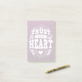 Vertrauen Sie Ihrem Herzen Post-it Klebezettel (Auf Schreibtisch)